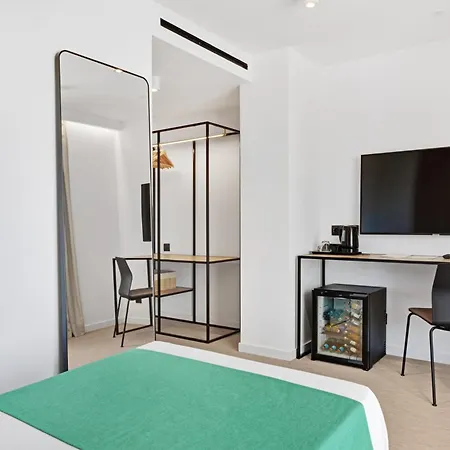 Paradiso Garden Hotel 4*