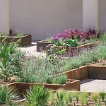 Paradiso Garden 4*