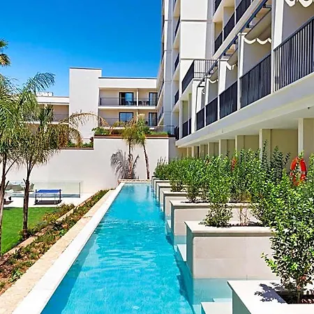 Paradiso Garden Hotel 4*