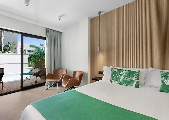 Paradiso Garden Hotel 4*