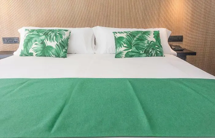 Paradiso Garden فندق 4*